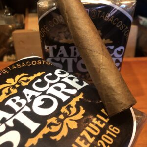 TABACCO STORE ROBUSTOS - Mazo 20 Unidades - Imagen 1