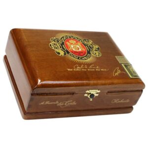 Arturo Fuente Don Carlos Robusto
